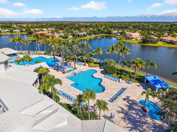 2245 Sapphire Circle, West Palm Beach FL 33411