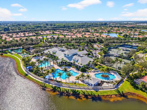 2245 Sapphire Circle, West Palm Beach FL 33411