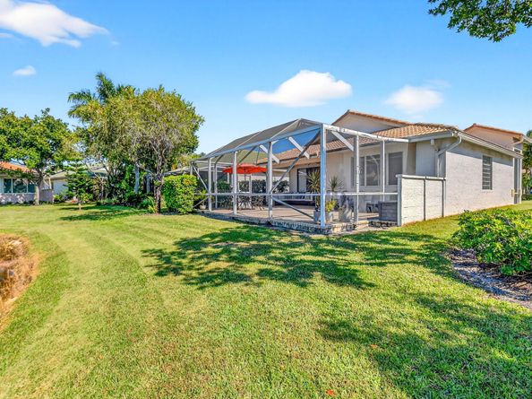 2245 Sapphire Circle, West Palm Beach FL 33411