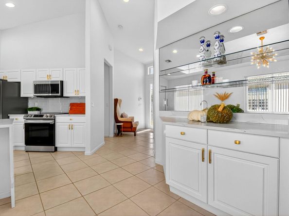 2245 Sapphire Circle, West Palm Beach FL 33411