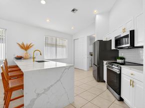 2245 Sapphire Circle, West Palm Beach FL 33411