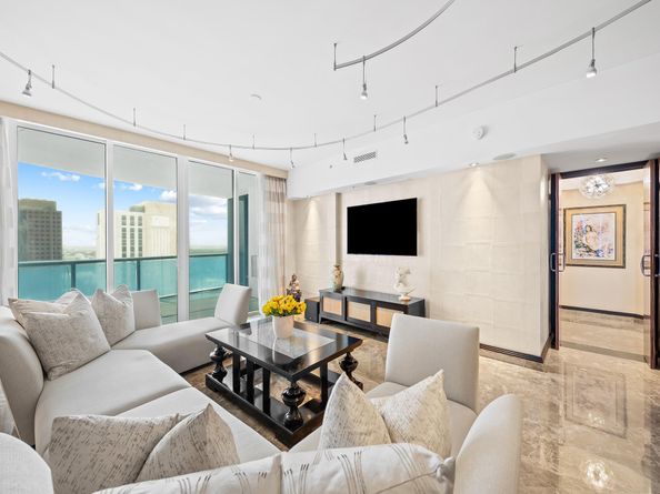 333 Las Olas Way 2604, Fort Lauderdale FL 33301