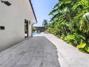 1621 Seabreeze Blvd, Fort Lauderdale FL 33316