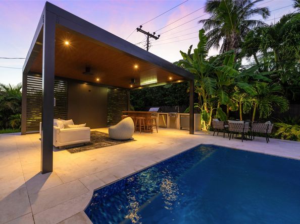 1621 Seabreeze Blvd, Fort Lauderdale FL 33316