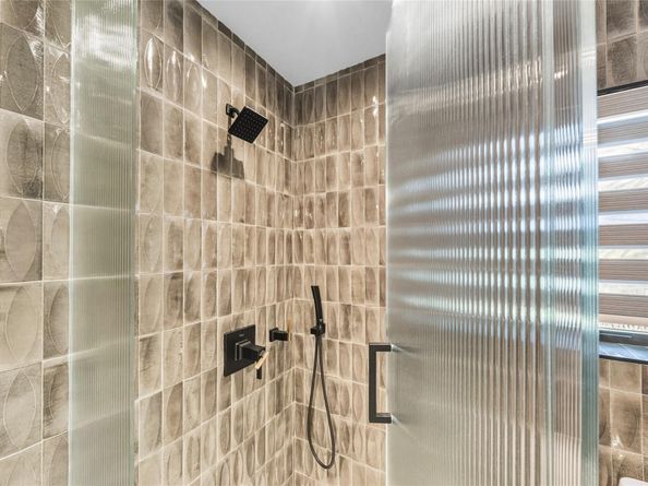 1621 Seabreeze Blvd, Fort Lauderdale FL 33316