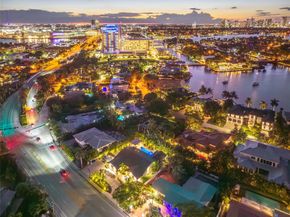 1621 Seabreeze Blvd, Fort Lauderdale FL 33316