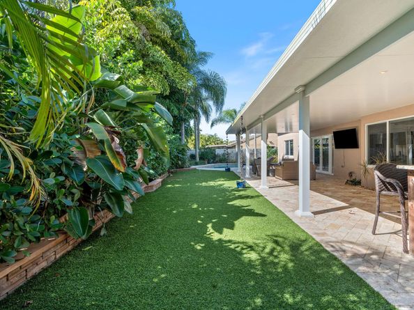 14740 Madison Pl, Davie FL 33325