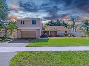 14740 Madison Pl, Davie FL 33325