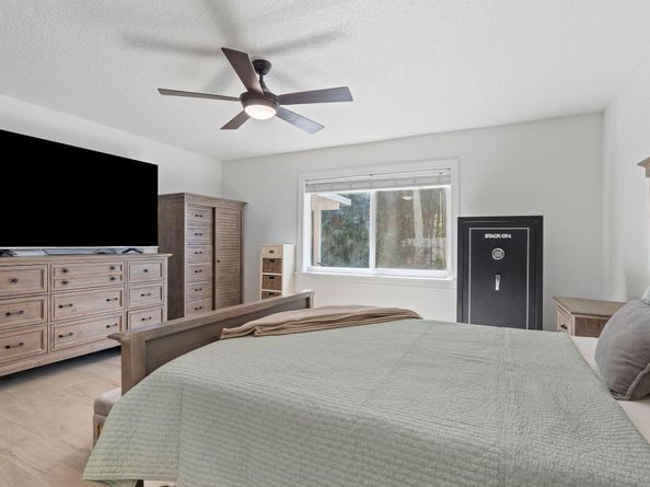 14740 Madison Pl, Davie FL 33325