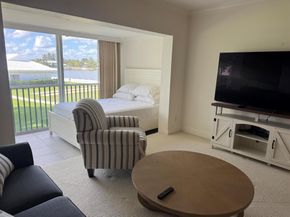 1 Church Lane 109110, North Palm Beach FL 33408