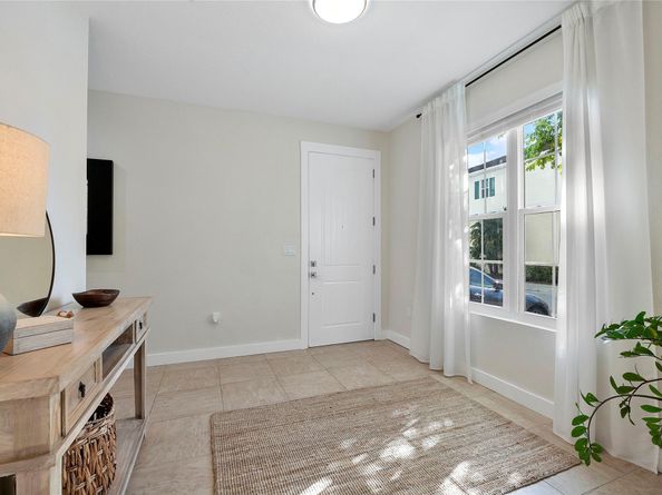 163 SW 7th St, Pompano Beach FL 33060