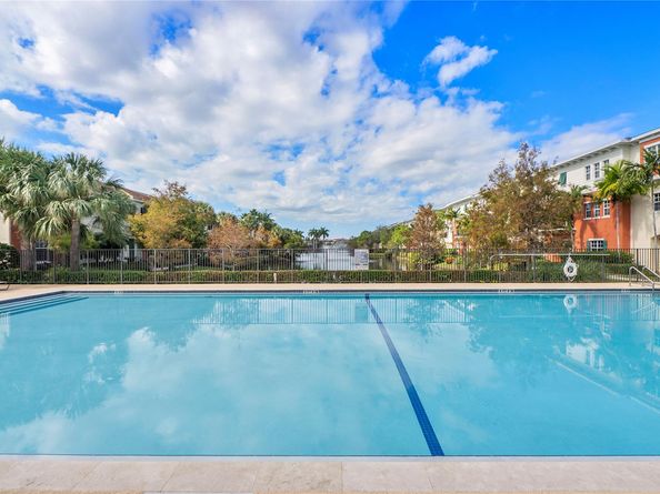 163 SW 7th St, Pompano Beach FL 33060