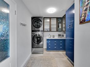 2090 NE 54th Ct, Fort Lauderdale FL 33308