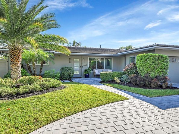 2090 NE 54th Ct, Fort Lauderdale FL 33308