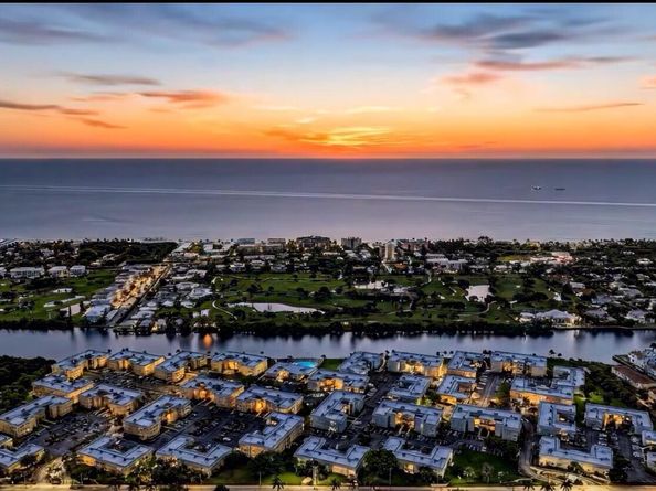 34 Colonial Club Drive 101, Boynton Beach FL 33435