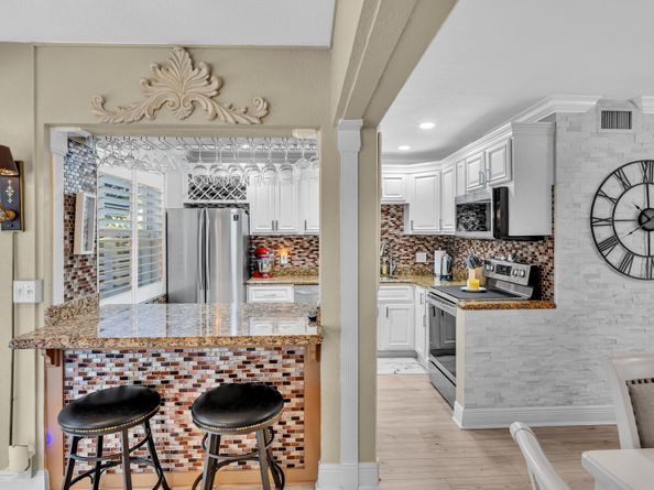 34 Colonial Club Drive 101, Boynton Beach FL 33435