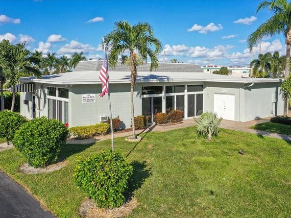 95 North Blvd 2B, Boynton Beach FL 33435