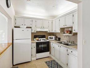 95 North Blvd 2B, Boynton Beach FL 33435