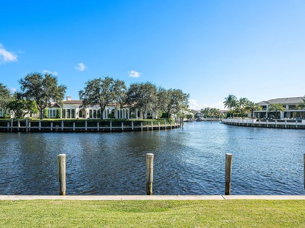 368 S Maya Palm Drive, Boca Raton FL 33432