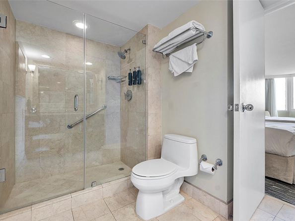 2670 E Sunrise Blvd 1115, Fort Lauderdale FL 33304