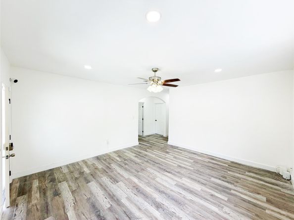 778 NW 80th St, Miami FL 33150