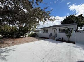 778 NW 80th St, Miami FL 33150