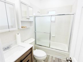 778 NW 80th St, Miami FL 33150