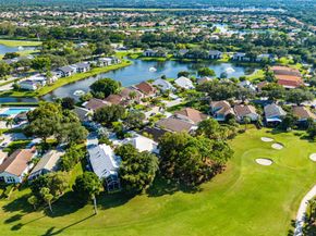 6861 Briarlake Circle, Palm Beach Gardens FL 33418