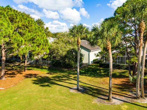 6861 Briarlake Circle, Palm Beach Gardens FL 33418