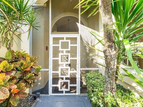 6861 Briarlake Circle, Palm Beach Gardens FL 33418