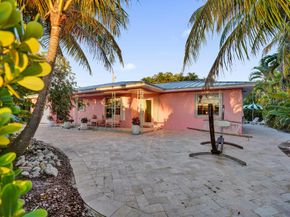 247 SE 3rd Avenue, Delray Beach FL 33483