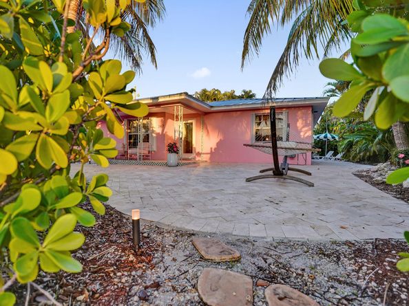 247 SE 3rd Avenue, Delray Beach FL 33483