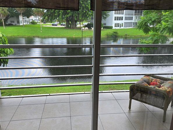 229 Durham E 229, Deerfield Beach FL 33442