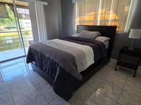 229 Durham E 229, Deerfield Beach FL 33442