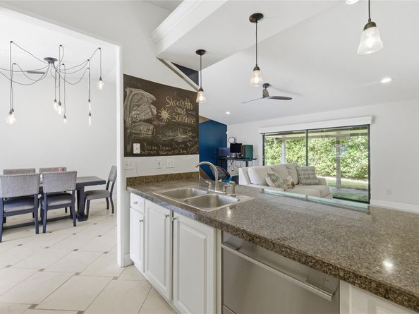 6 Walcott Drive, Boynton Beach FL 33426