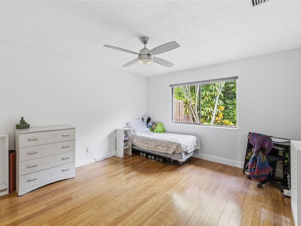 6 Walcott Drive, Boynton Beach FL 33426