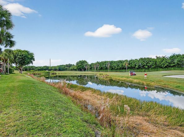 6448 Aspen Glen Cir 0, Boynton Beach FL 33437