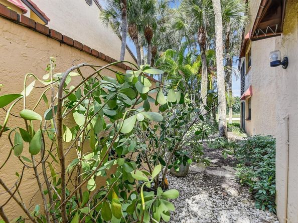 6448 Aspen Glen Cir 0, Boynton Beach FL 33437