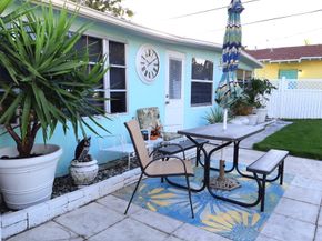 3320 SE 4th St, Pompano Beach FL 33062