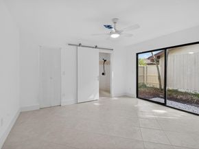 29 Fawlkland Circle, Boynton Beach FL 33426