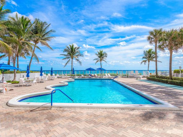 500 SE 21st Avenue 409, Deerfield Beach FL 33441