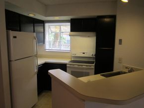 3310 Pinewalk Dr N 1812, Margate FL 33063