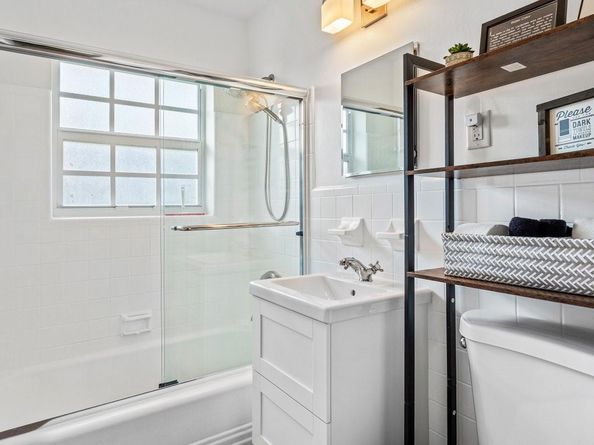 615 & 617 NE 9th Ave, Fort Lauderdale FL 33304