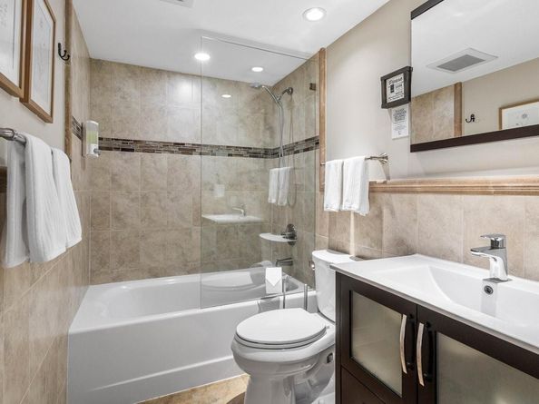 615 & 617 NE 9th Ave, Fort Lauderdale FL 33304