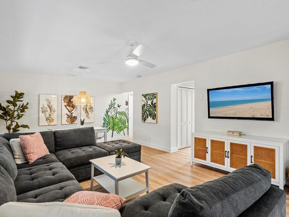 615 & 617 NE 9th Ave, Fort Lauderdale FL 33304