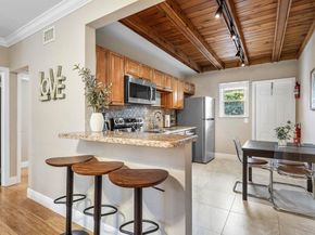 615 & 617 NE 9th Ave, Fort Lauderdale FL 33304