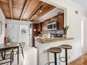 615 & 617 NE 9th Ave, Fort Lauderdale FL 33304