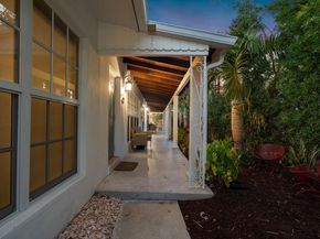 615 & 617 NE 9th Ave, Fort Lauderdale FL 33304