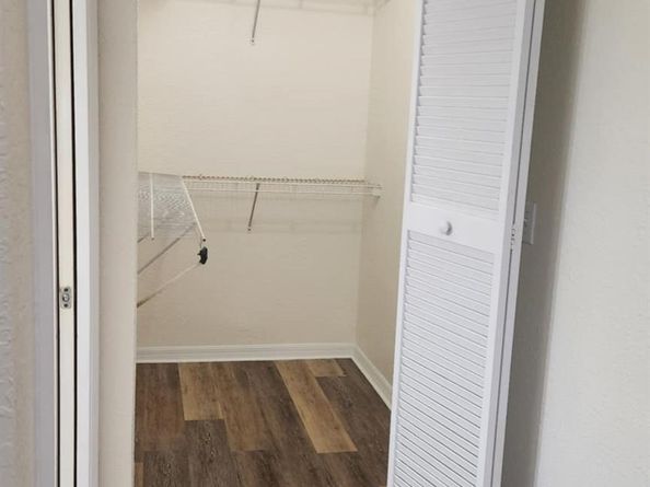 6884 W Sample Rd 6884, Coral Springs FL 33067