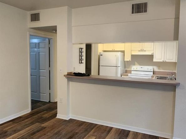 6884 W Sample Rd 6884, Coral Springs FL 33067